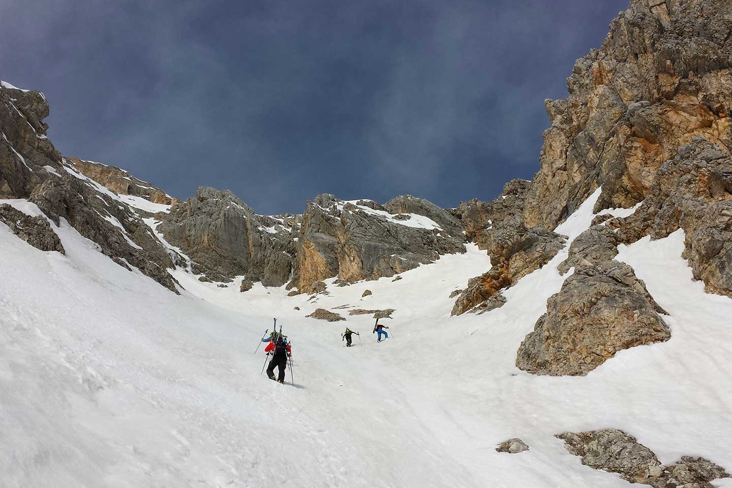 Ski Mountaineering to Tofana Terza and Vallon de Raola