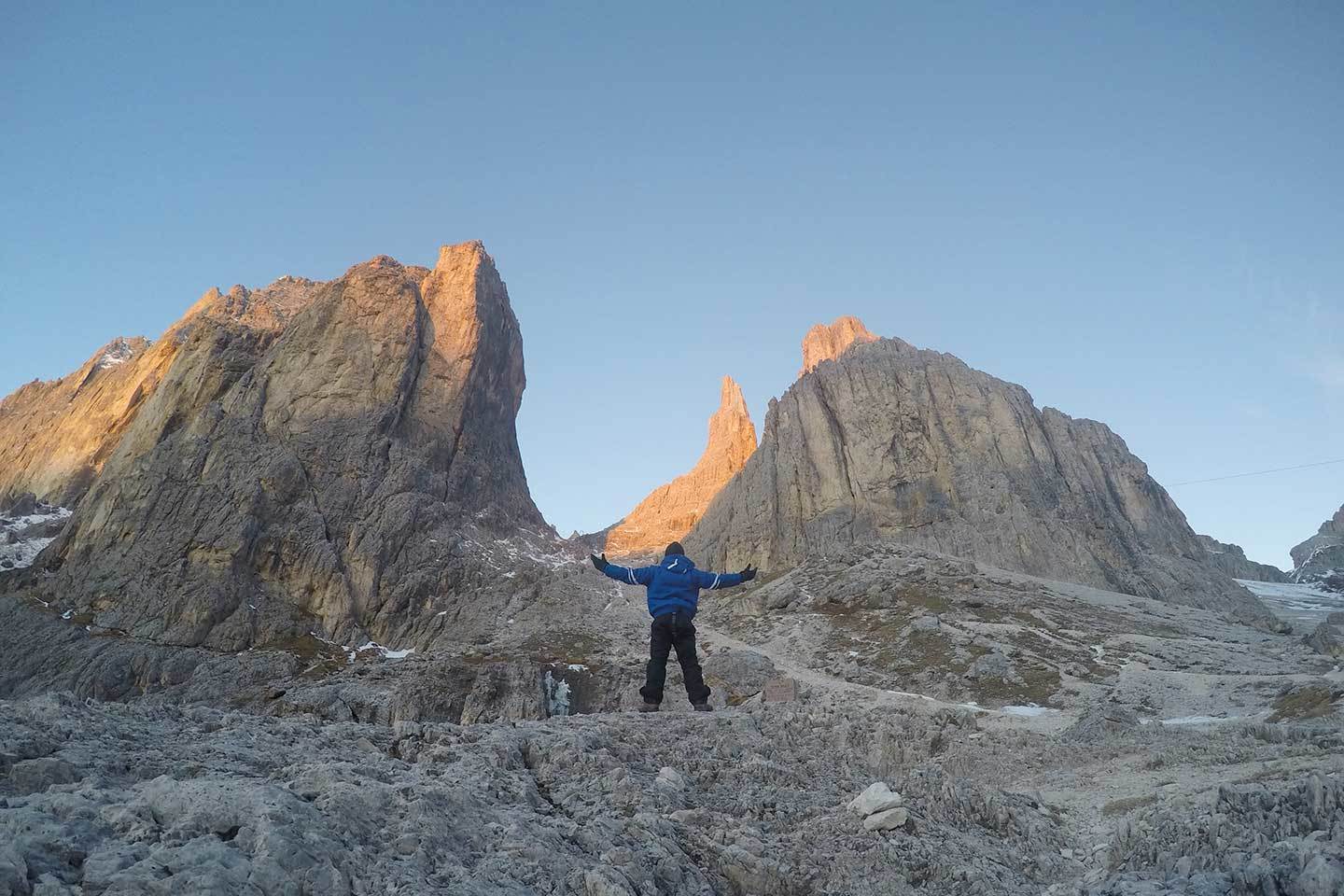 Trekking to Torri del Vajolet and Rifugio Re Alberto