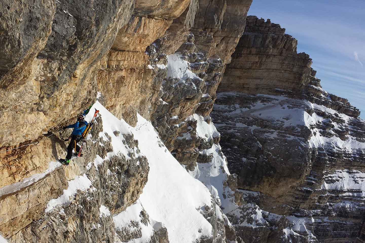 Off-piste Skiing and Via Ferrata to Vallon de Tofana