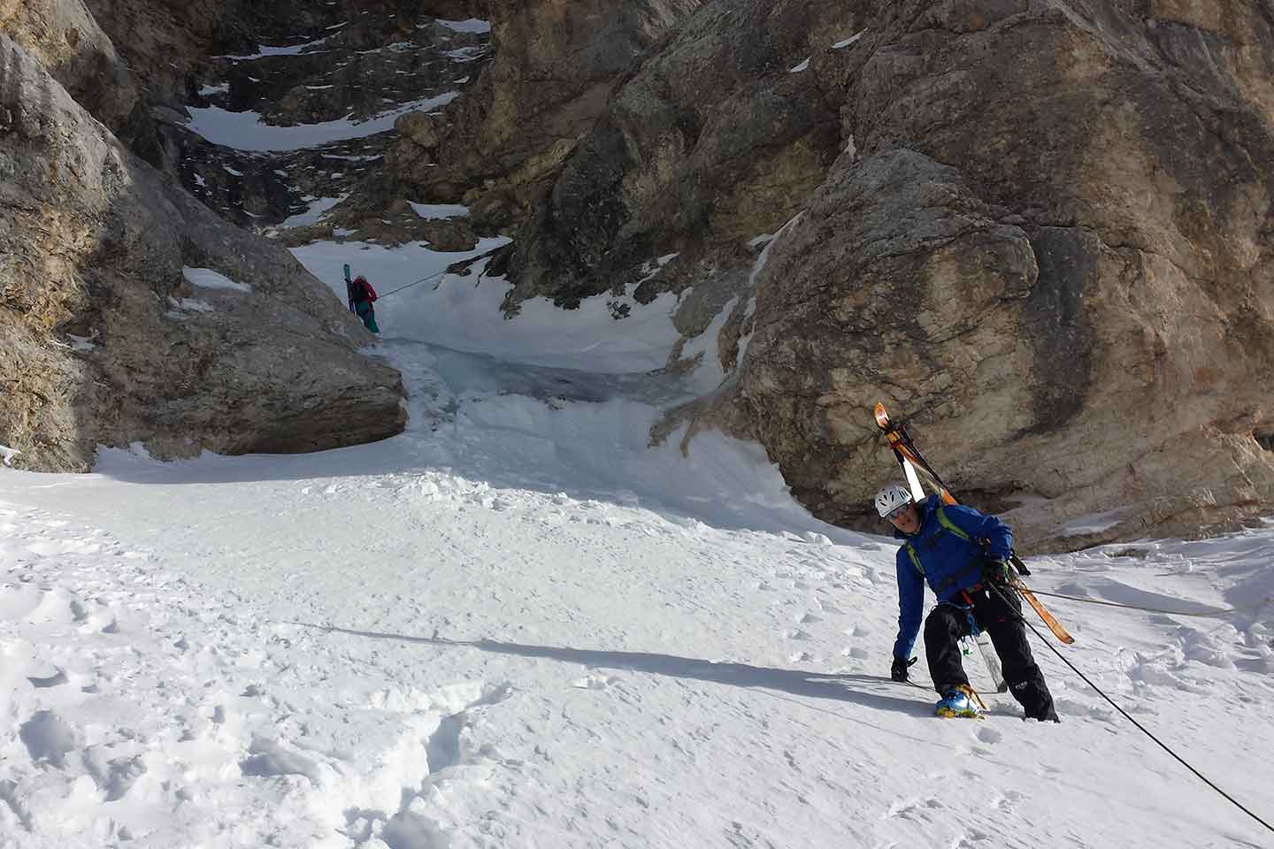 Off-piste Skiing and Via Ferrata to Vallon de Tofana