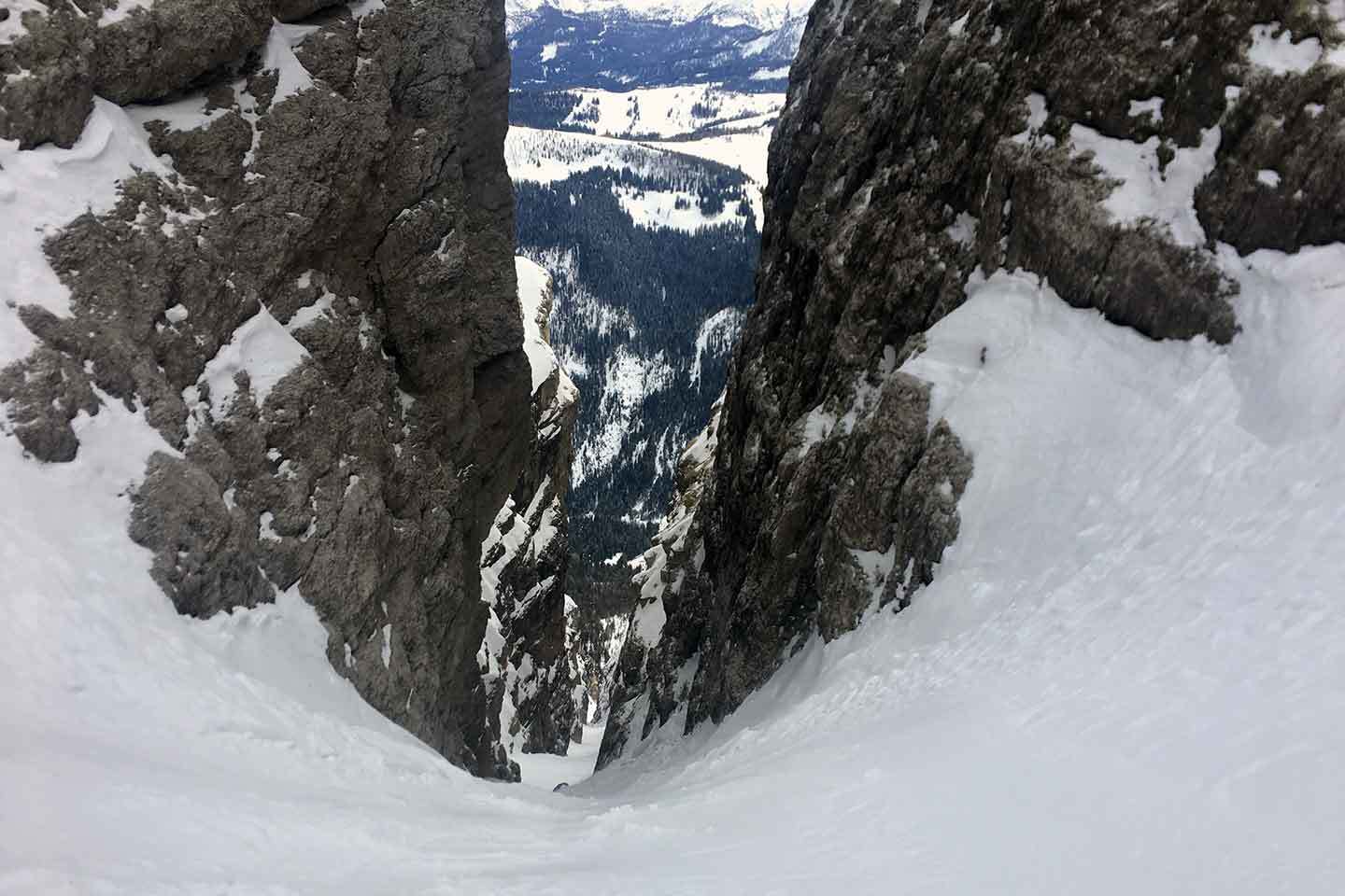 Ski Mountaineering in Sassongher to Val Scura