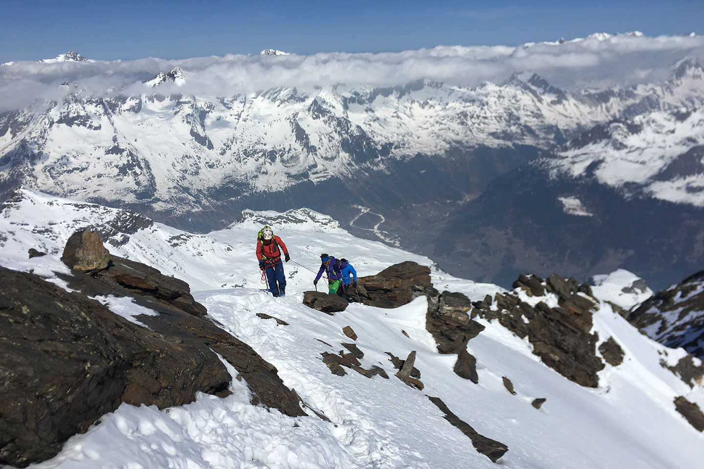 Ski Mountaineering with a Mountain Guide in Valle Aurina and Valle di Tures