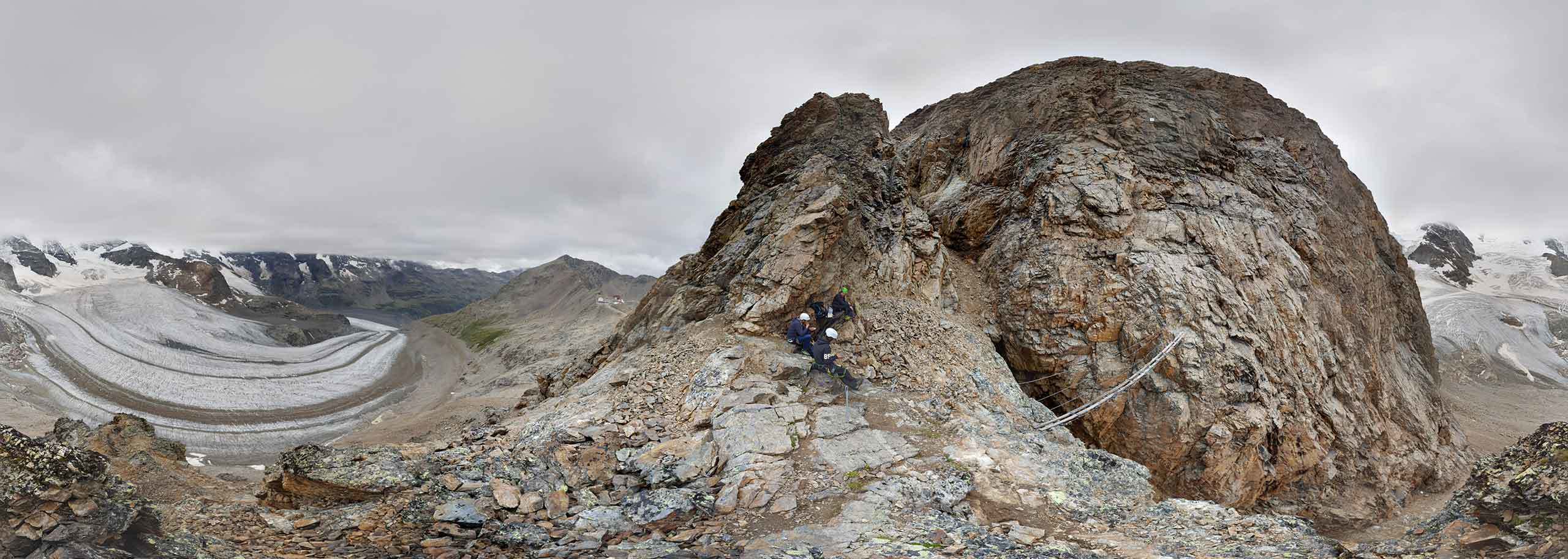 Via Ferrata a Solda all'Ortles con Guida Alpina - Photo by Lino Schmid