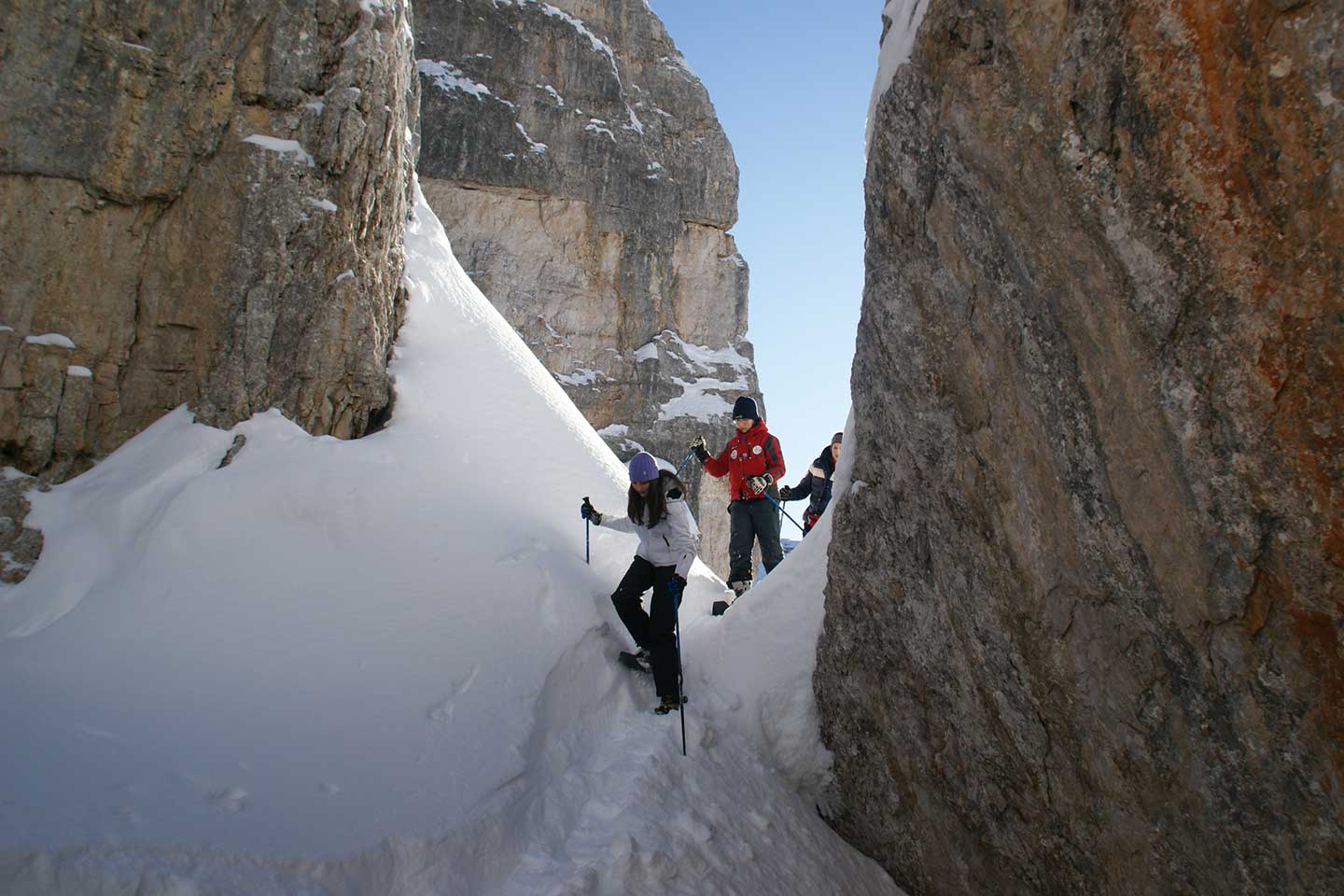 Snowshoeing in Cortina d'Ampezzo, Guided Snowshoes Hiking
