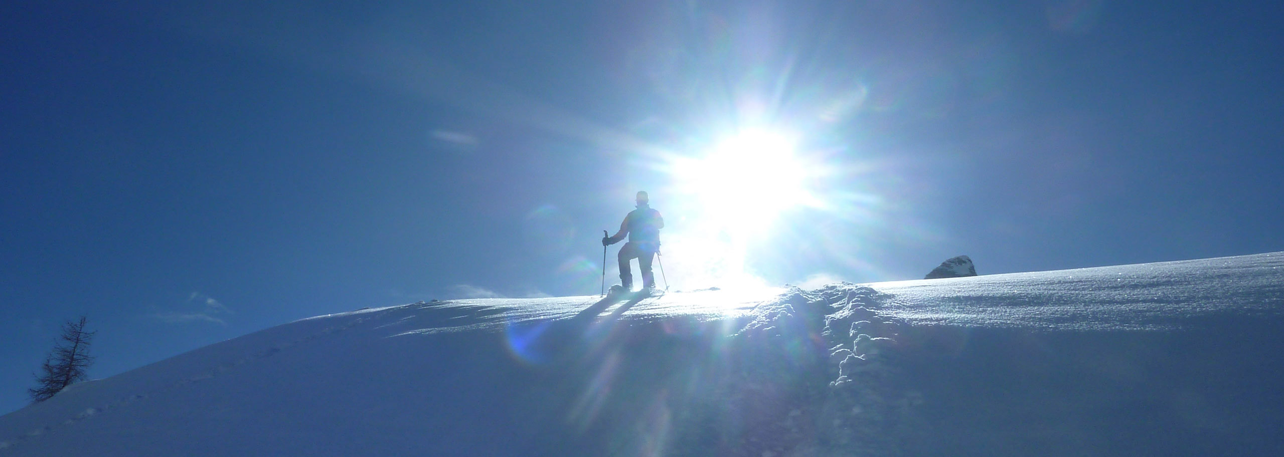 Snowshoeing in Monte Rosa, Guided Snowshoes Hiking