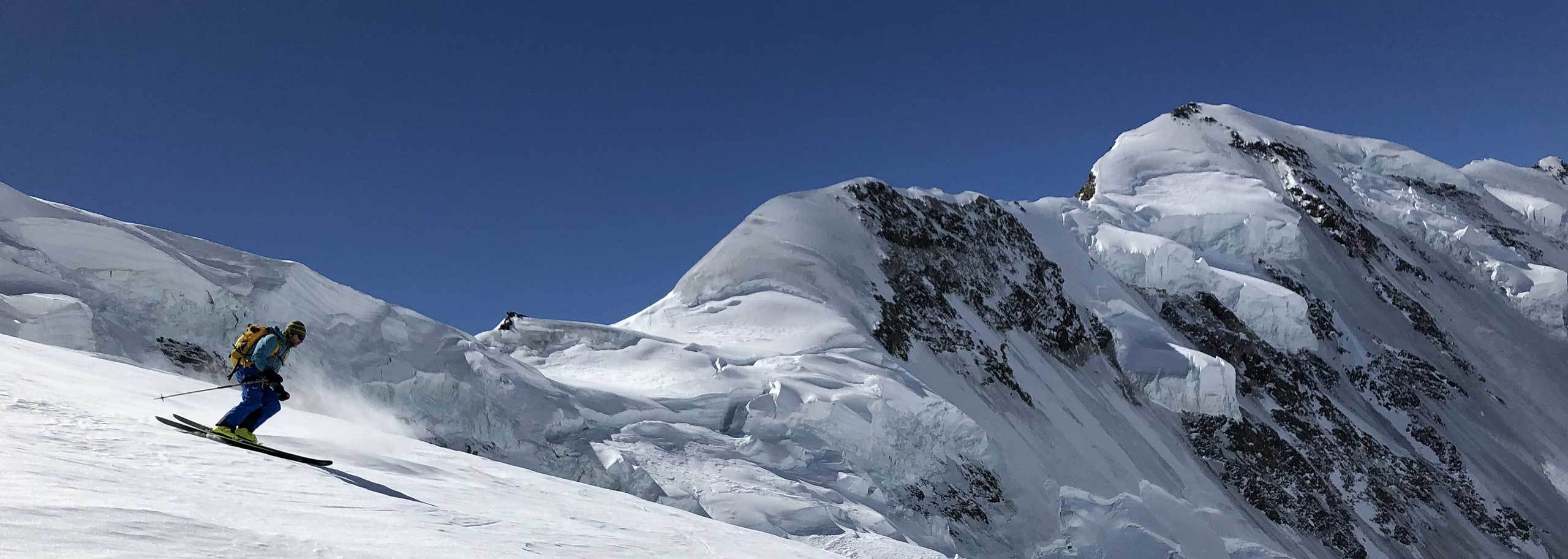 Off-piste Skiing in Cervinia, Guided Freeride Skiing