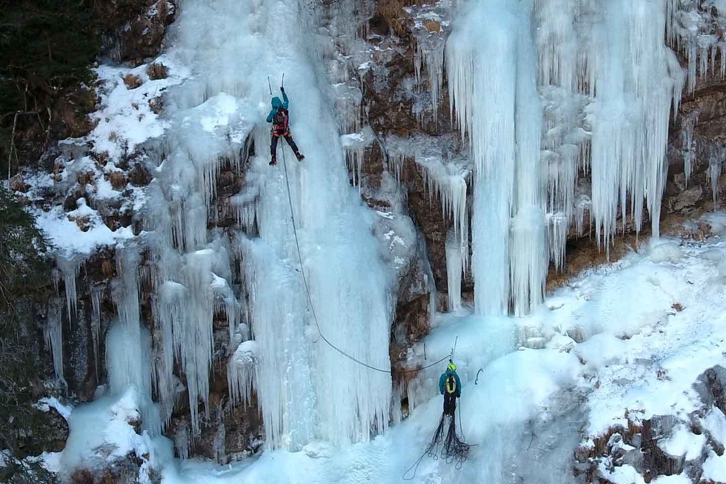Ice Climbing in Predazzo, Guided Icefalls Climbing Experience