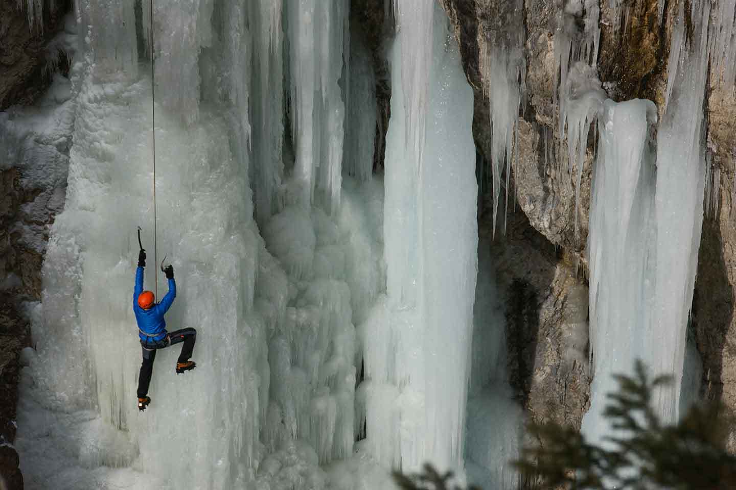 Arrampicata su Ghiaccio in Val di Rabbi, Cascate di Ghiaccio Valorz